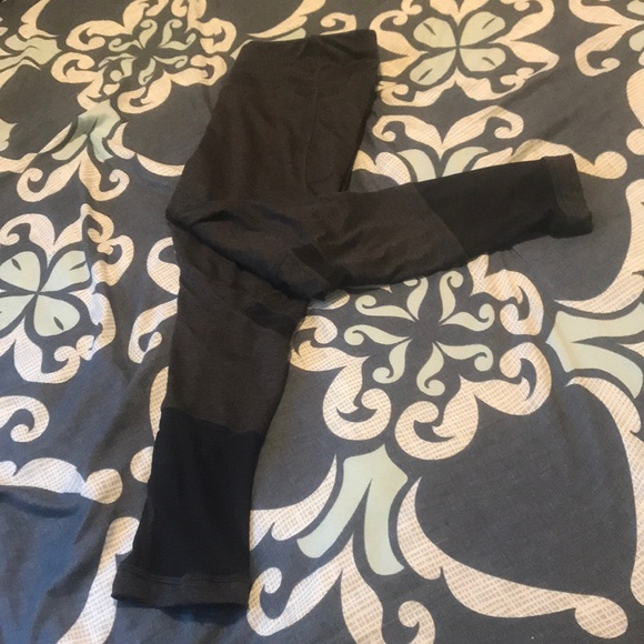 Workout leggings Avia size medium - Picture 1 of 4
